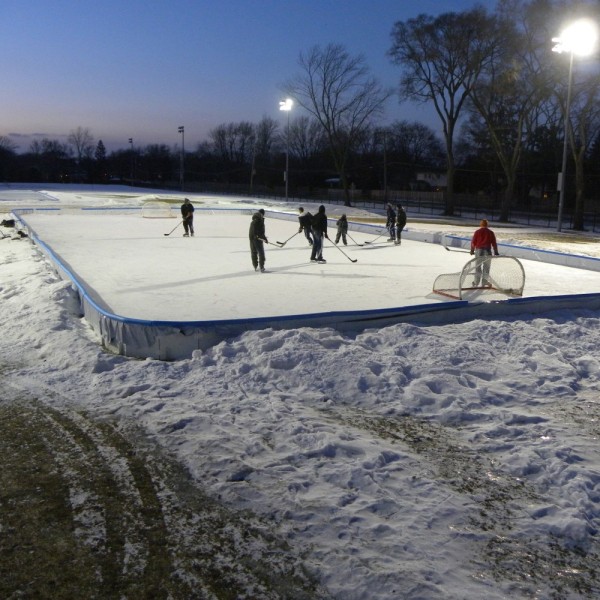 10' x 20' Backyard Ice Rink 
